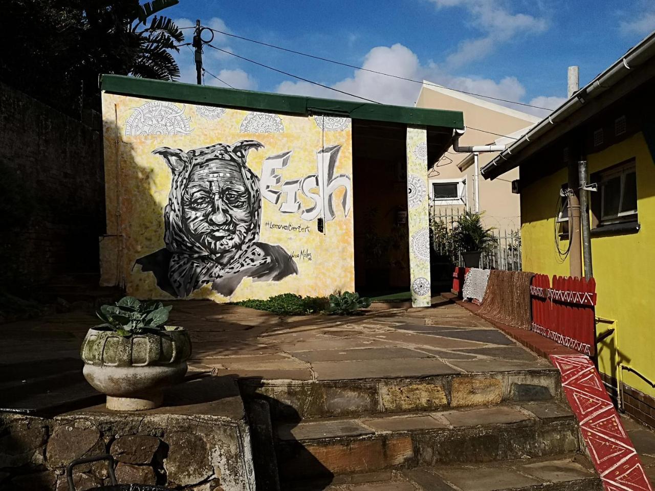 Khululekani - Durban Rasta Hide Out Backpackers Bagian luar foto